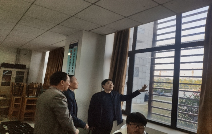 信息工程学院开展安全大排查及安全工作专题会议(图1)